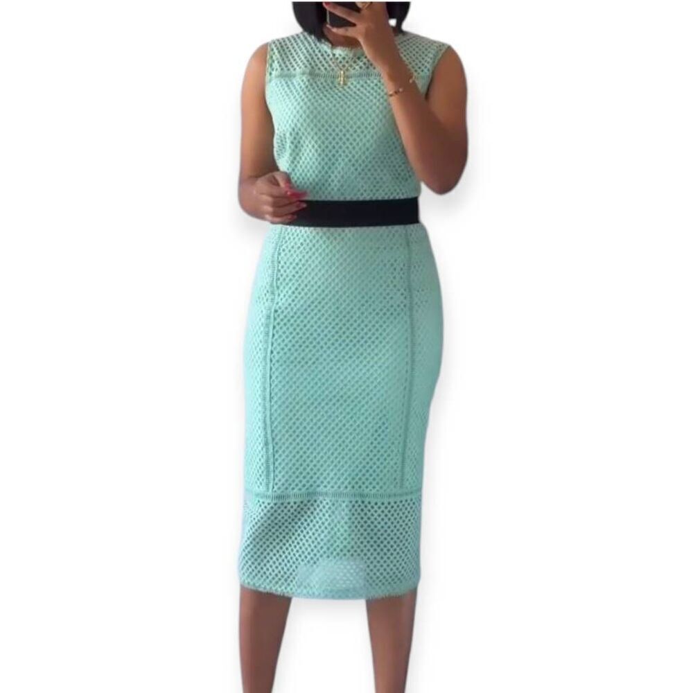 NEW YORK AND COMPANY MINT MIDI DRESS SZ.12 EUC.
